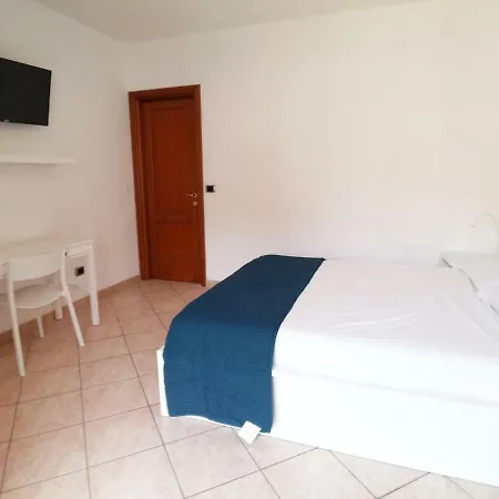 Ensuite Guest house *